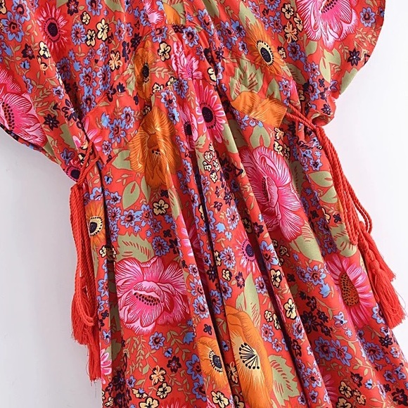 Red Lovebird Boho Floral Flare Maxi Dress W/Empire Waist Tassels&Batwing Sleeves - Picture 12 of 15